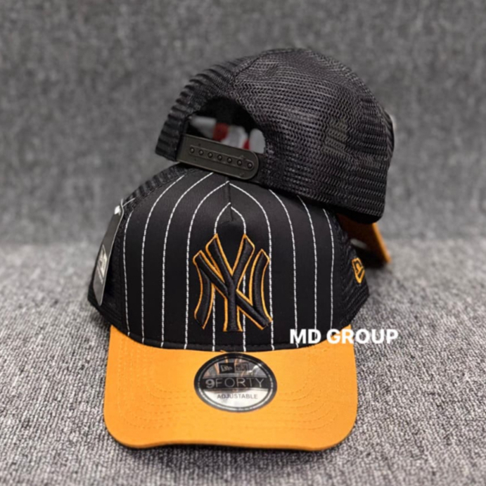 Topi Jaring Pria Distro Cap NY Model Pinstripe Terbaru Motif Salur Hitam Caramel