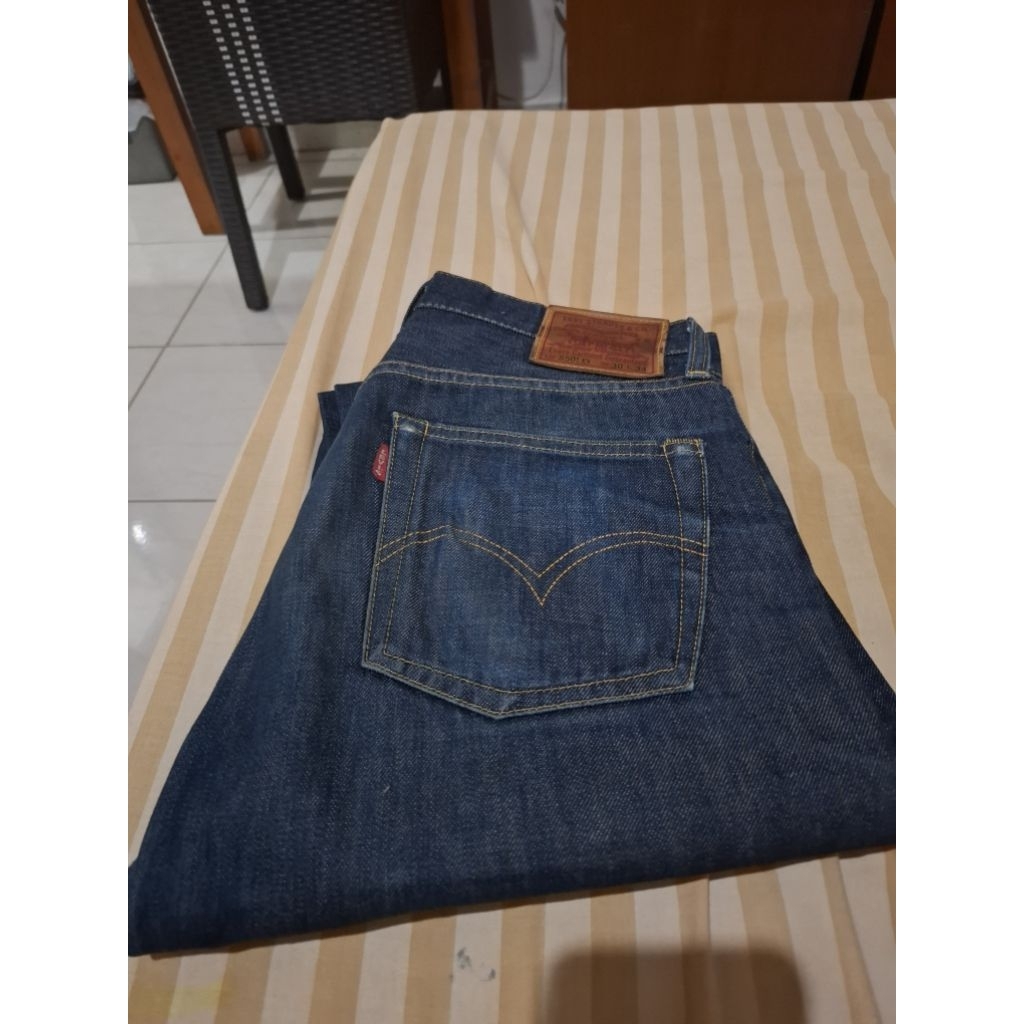 Levis Vintage Clothing S501XX SIZE 30