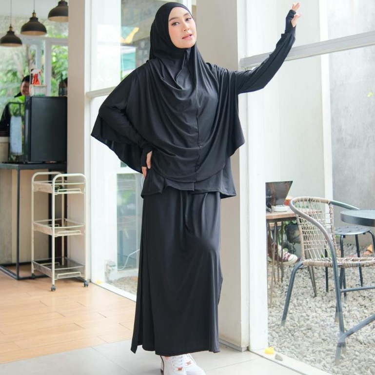 PRQUEEN Denay Sporty Baju Olahraga Wanita Model Rok Celana Hijab Baju Muslimah Syar'i Set 3in1