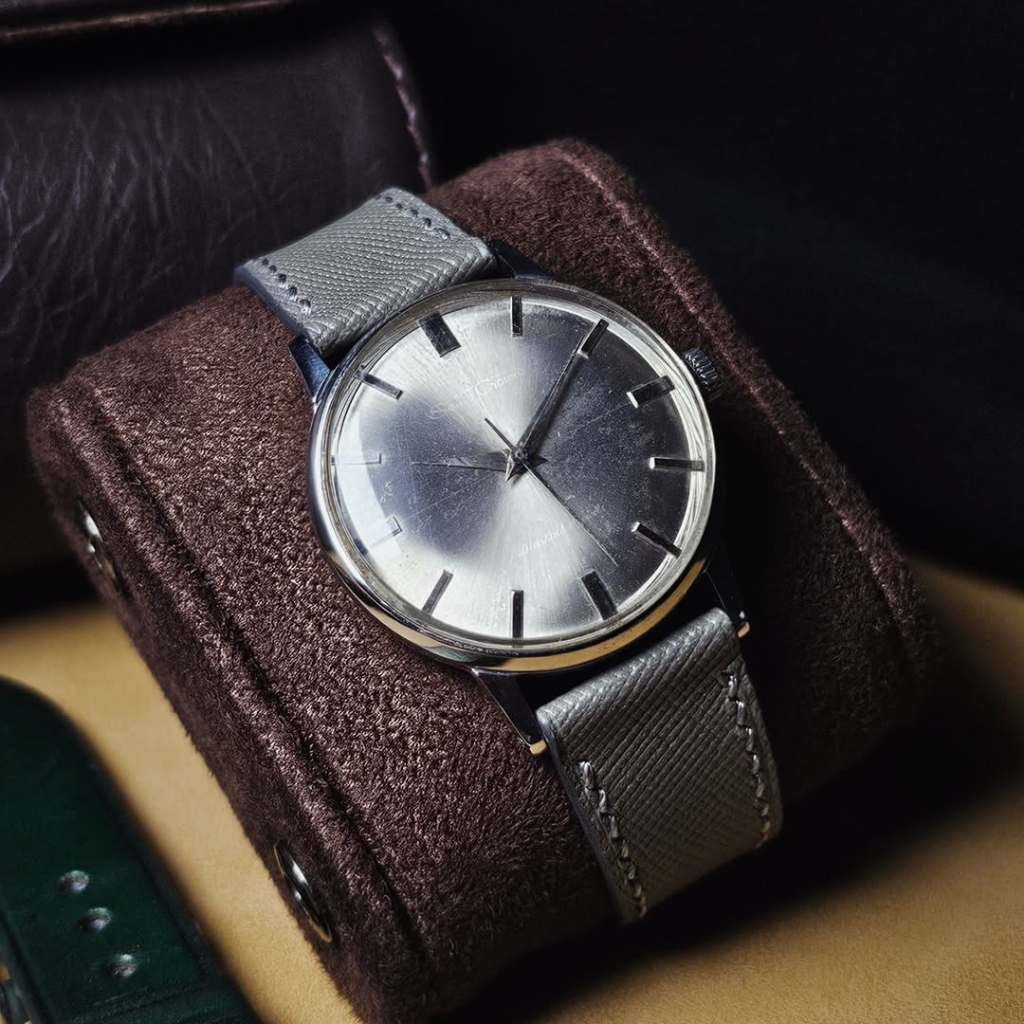 Vintage 1960s RARE Aging Seiko Crown Ghost Dial