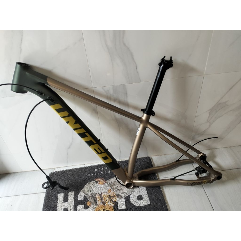 Frame set United Clovis 6.10 size S 29er