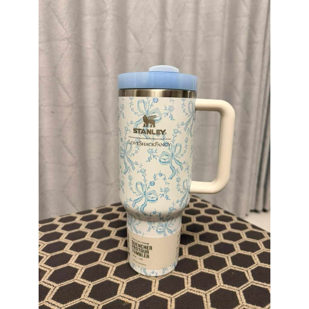 stanley tumbler blue ribbon coquette 40oz ORI 100%