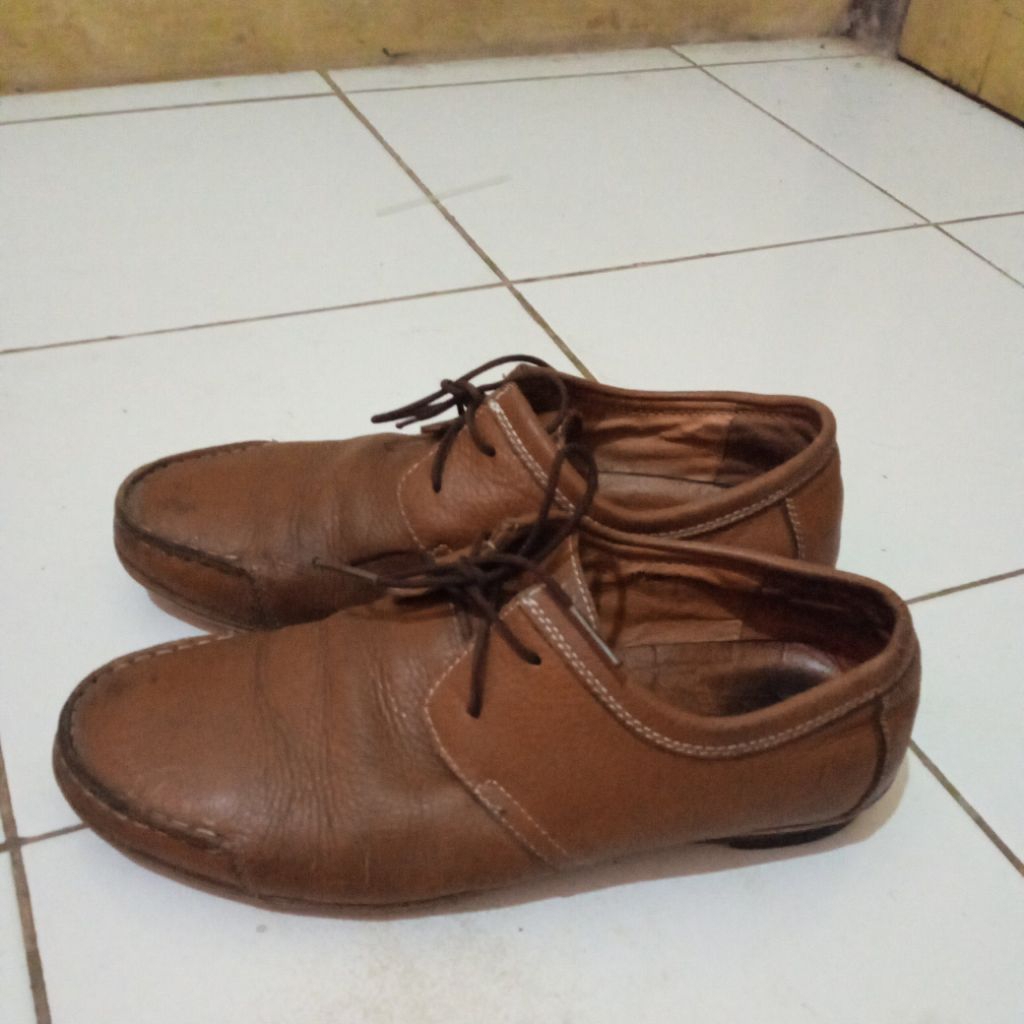 sepatu kulit original second size 37-38