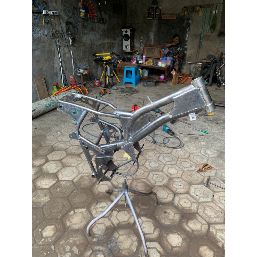 rangka saja bebek modif ktm 85 mentahan