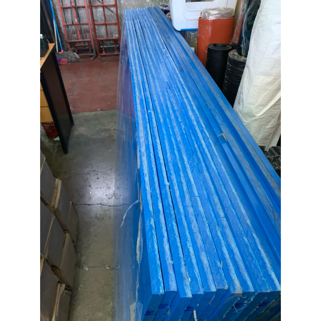 Nylon PE biru lembaran 100x200cm / PE biru lembaran nylon