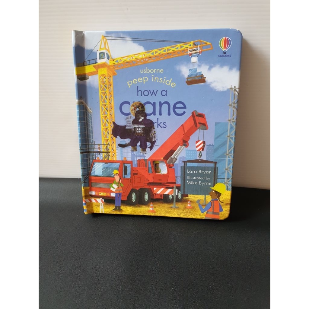 buku anak usborne peep inside /bhs inggris/bekas