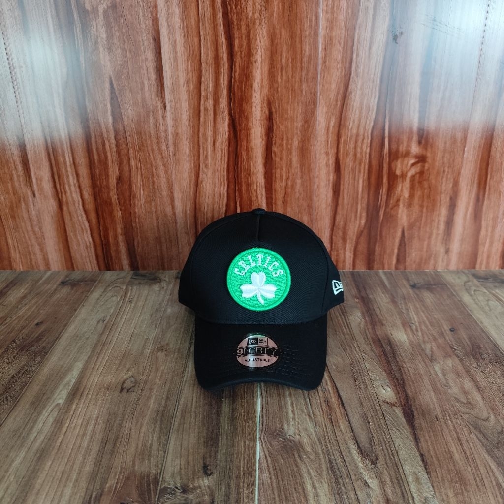 Topi Baseball Celtics Hitam