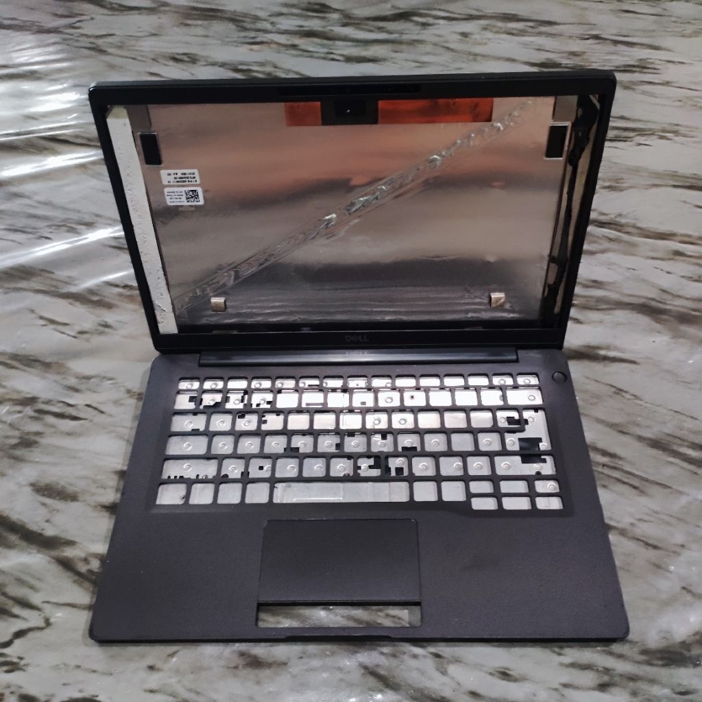 Casing Case Kesing Laptop Dell Latitude 7400 E7400