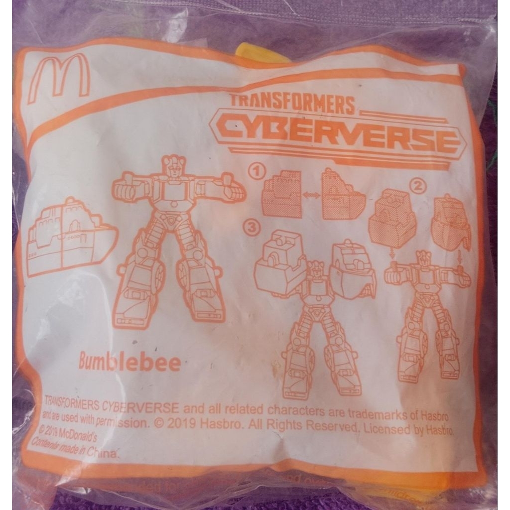 happy meal Transformers cyberverse Bumblebee