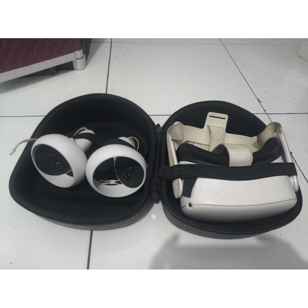 Oculus Quest 2 Second 128gb + Bag