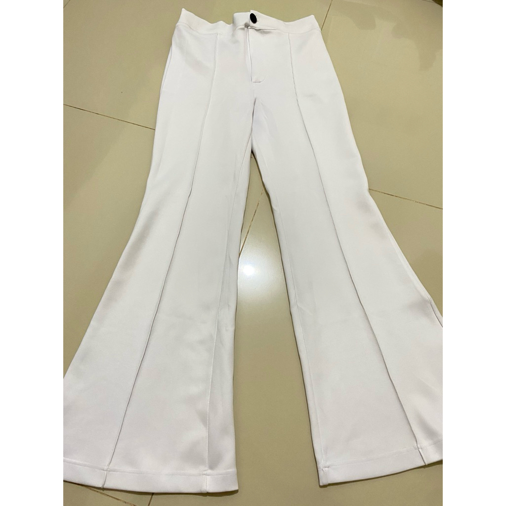 celana cutbray putih scuba