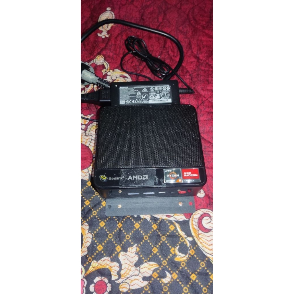 Mini PC Beelink Ryzen 5 + Adaptor