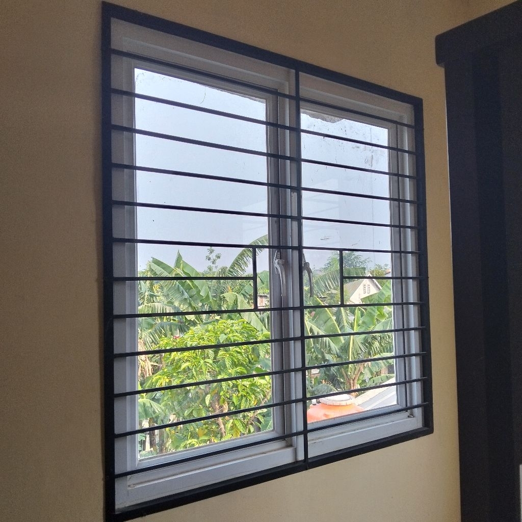 teralis jendela rumah minimalis modern terbaru bahan besi nako
