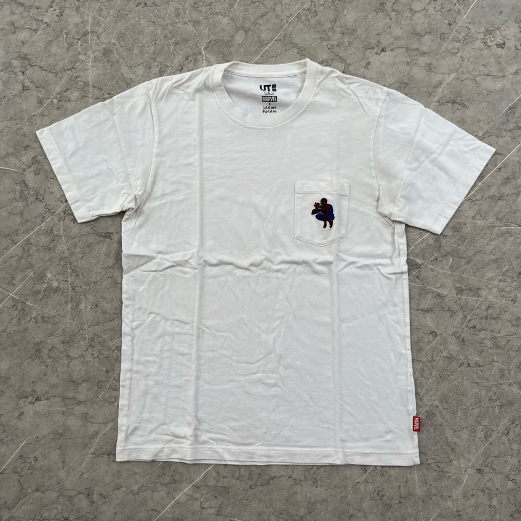 KAOS UNIQLO x MARVEL SECOND ku