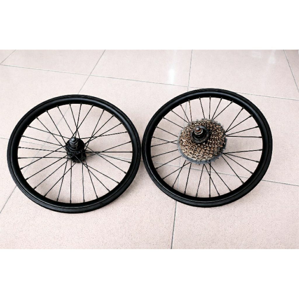 Roda sepeda  16 inch  bekas copotan sepeda lipat PACIFIC ori