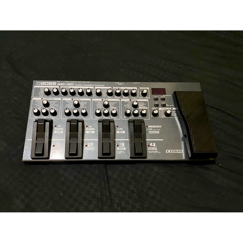 Efek Gitar Boss Me 80