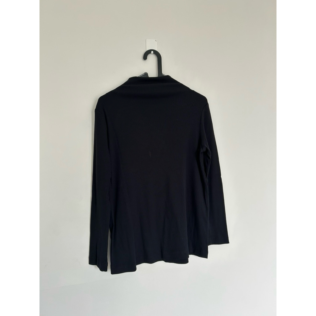 Preloved baju brand Kamiidea size S (minus ada tinta hitam)
