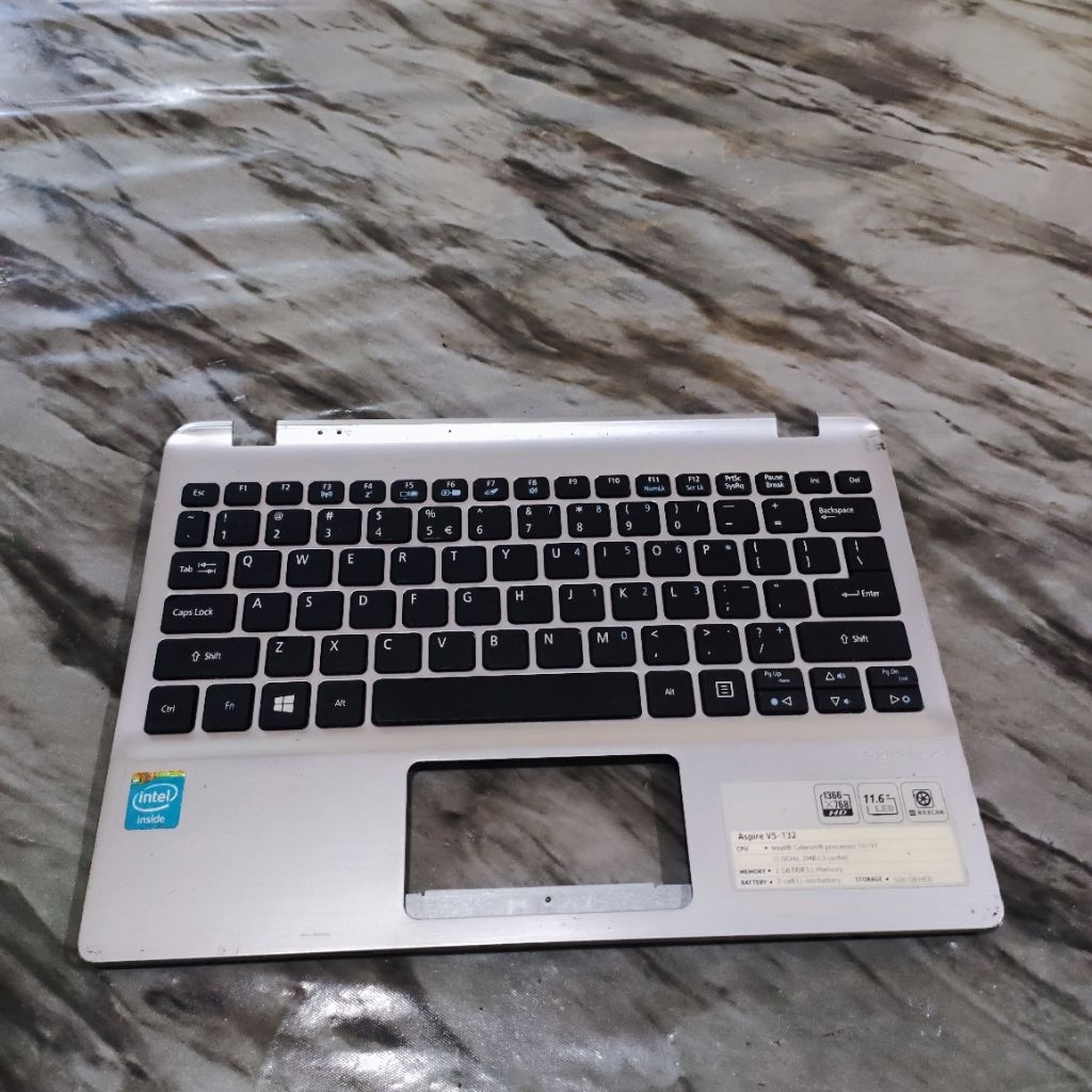 Casing Case Kesing Frame Keyboard Laptop Acer Aspire V5-132 V5-132P