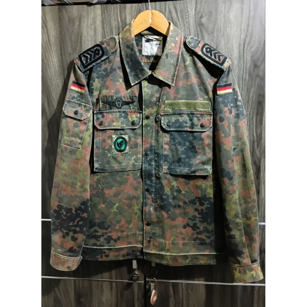 J4K3T ARMY JERMAN