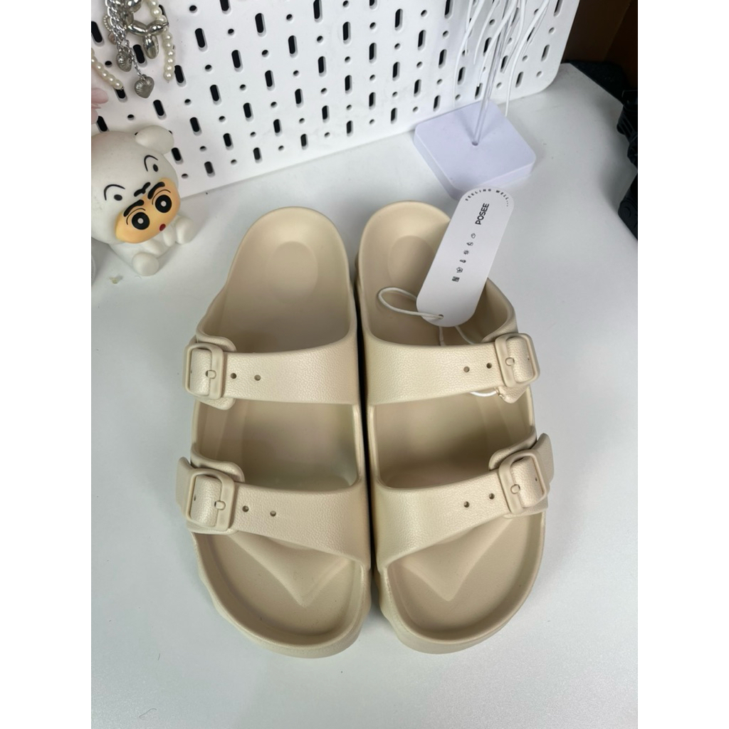sandal pose size 43 (preloved)