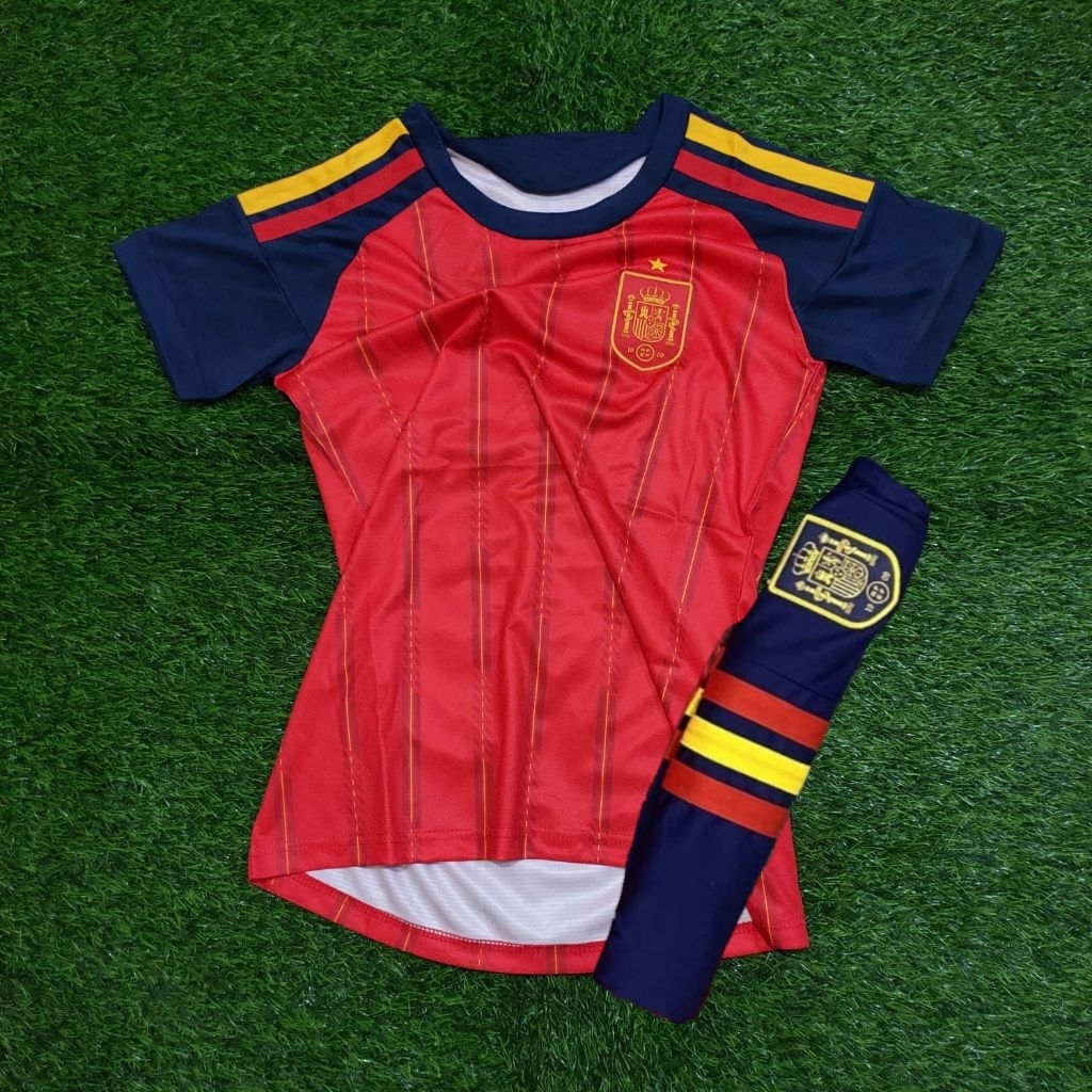 SETELAN JERSEY BOLA LADIES CEWEK SPANYOL HOME PIALA DUNIA 2026 TOP QUALITY