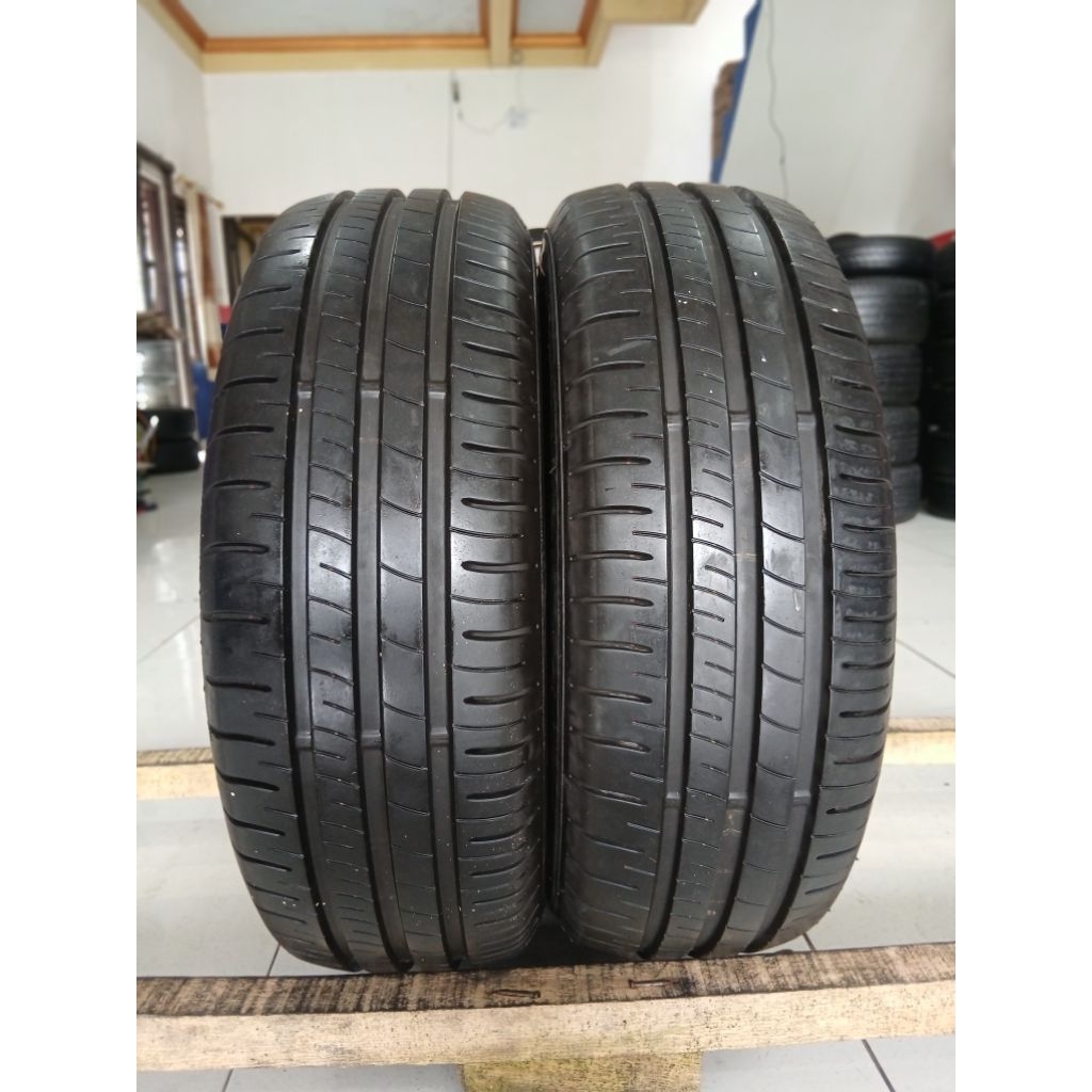BAN DUNLOP SP TOURING R1 215/65R15