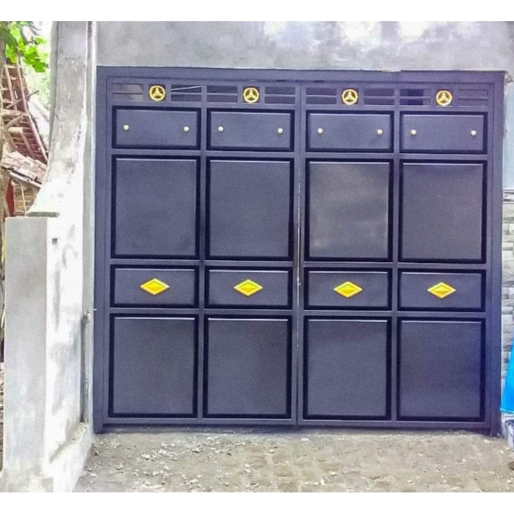 pintu lipat besi / pintu ruko melayani costum