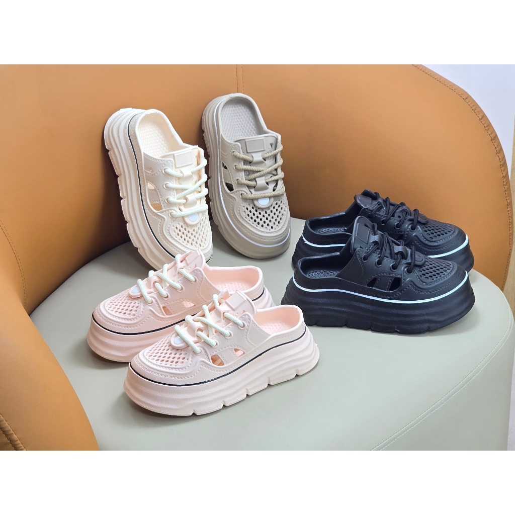 Sepatu Sandal Wanita Unisex Premium Nyaman Casual Tali Ringan Empuk Sneakers