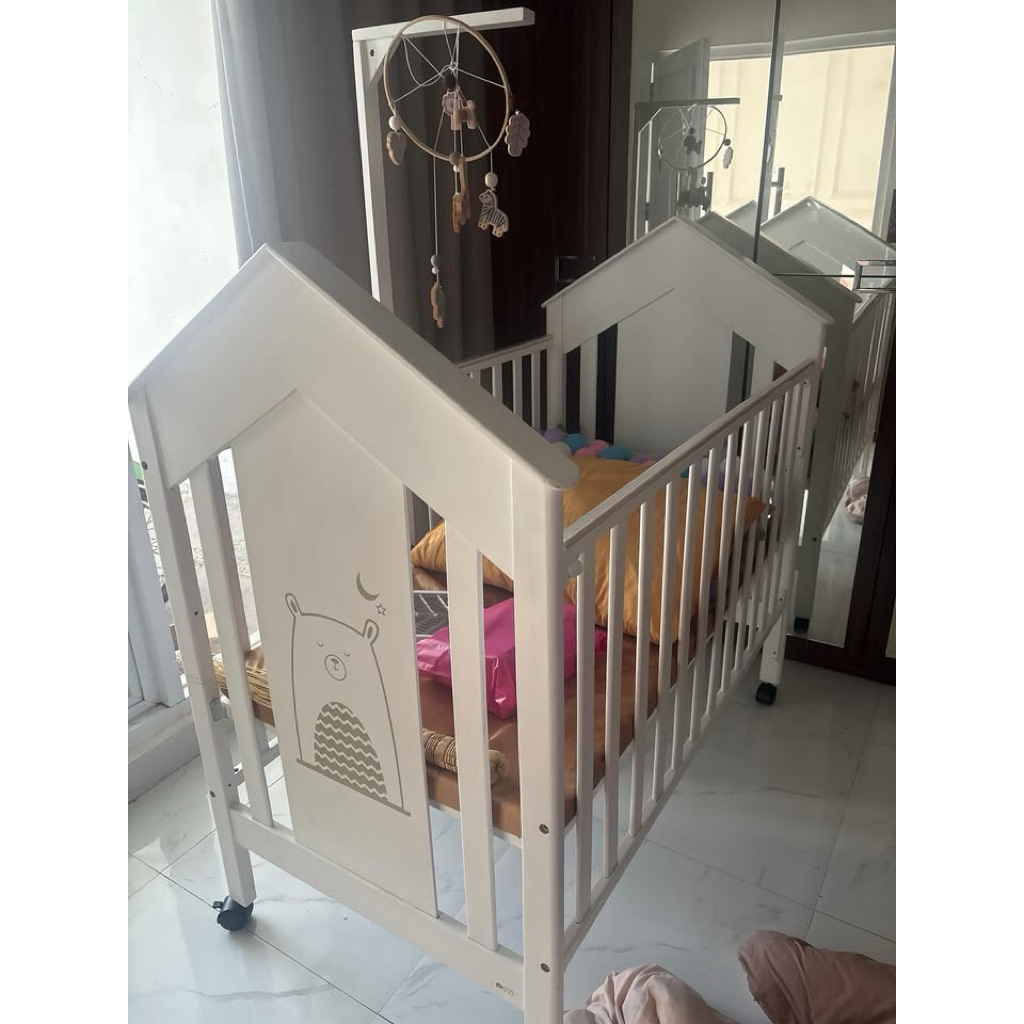 Baby box little equi