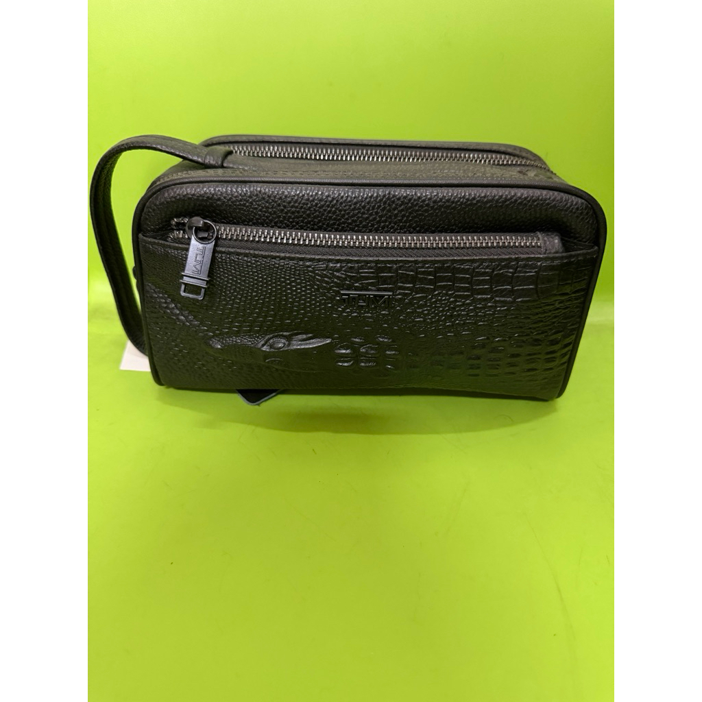 CLUTCH PRIA TUMI
