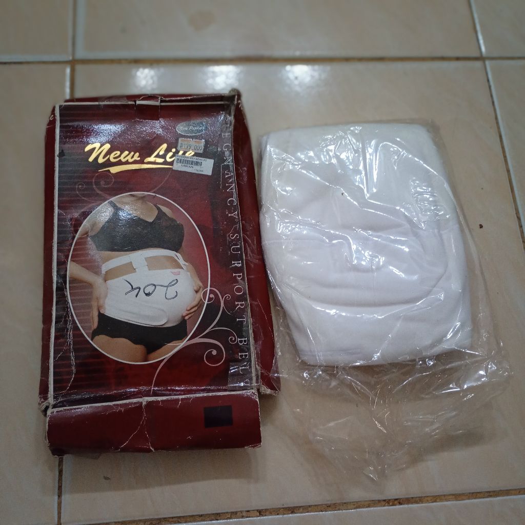 PENYANGGA PERUT IBU HAMIL