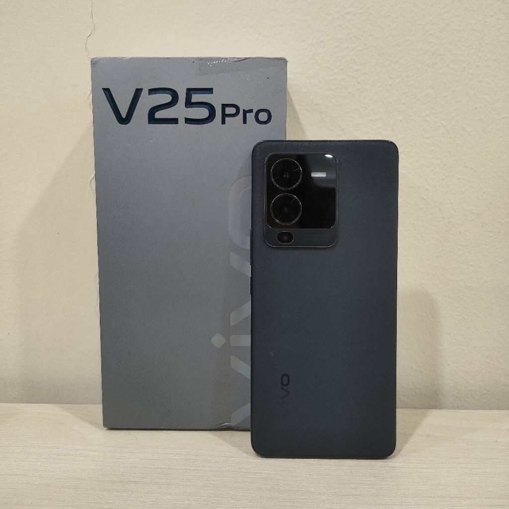 Handphone Vivo V25 Pro 5G Ram 12 256 GB