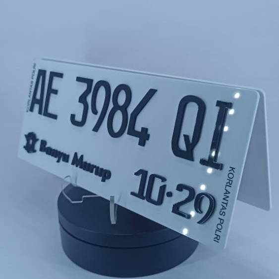 Plat Nomer Motor Akrilik Timbul 3D Custom Variasi