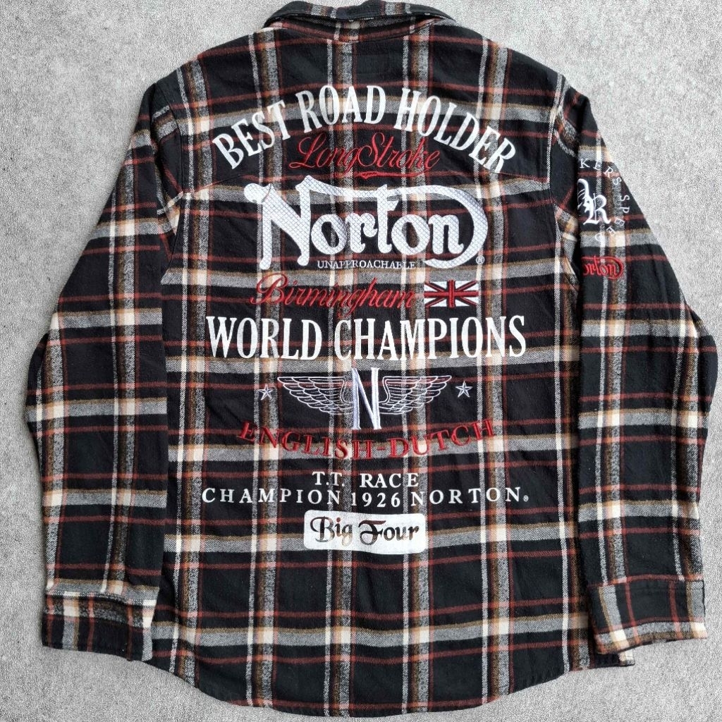 Kemeja Flanel Norton