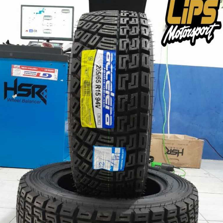 Ban mobil innova 205 65 R15 ACCELERA RALLY