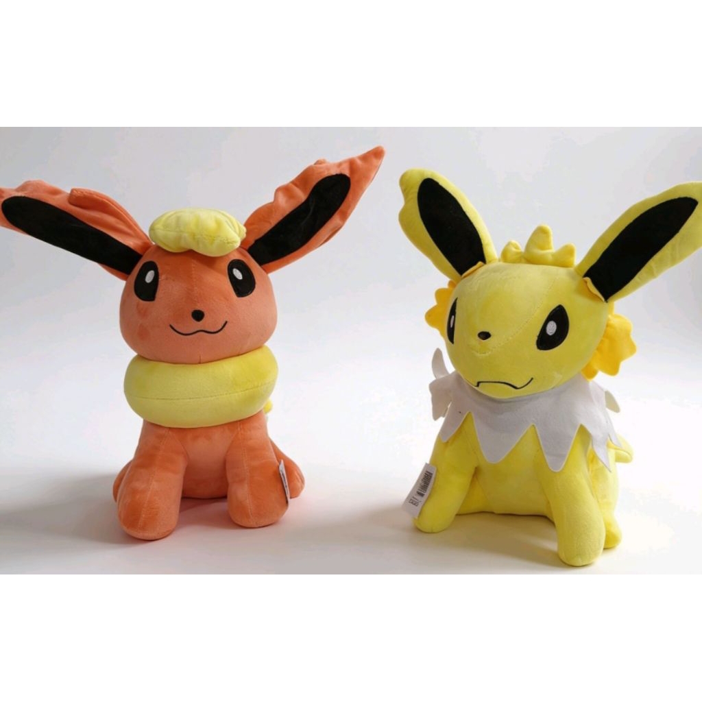 Boneka Pokemon Flareon dan Jolteon lucu