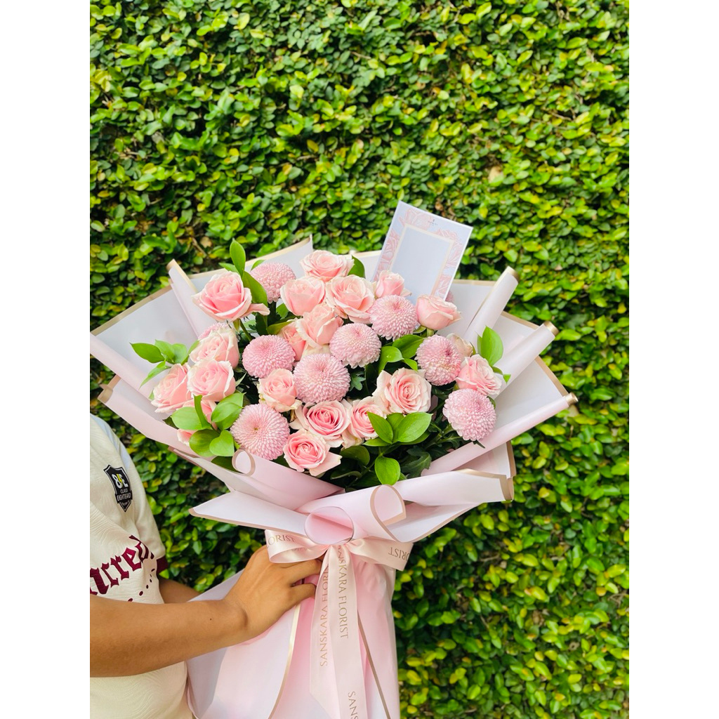 Hand Bouquet / Bunga Wisuda / Wedding Bouquet/ Rangkaian Bunga