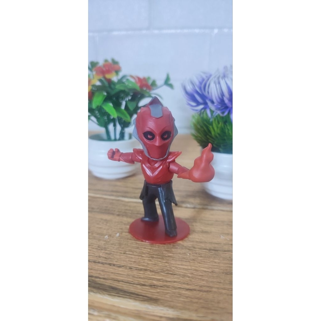 mainan figure gatot kaca series