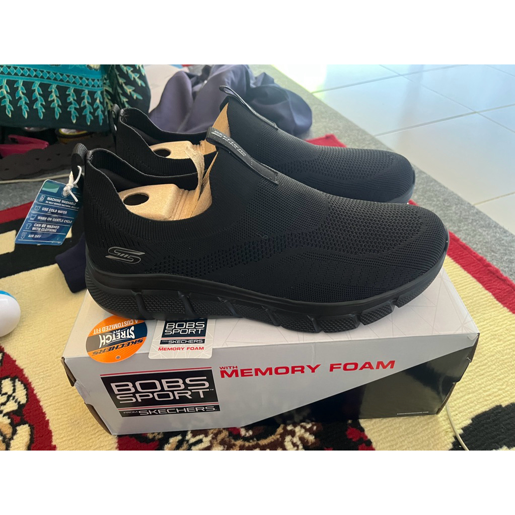 Sepatu Sketcher