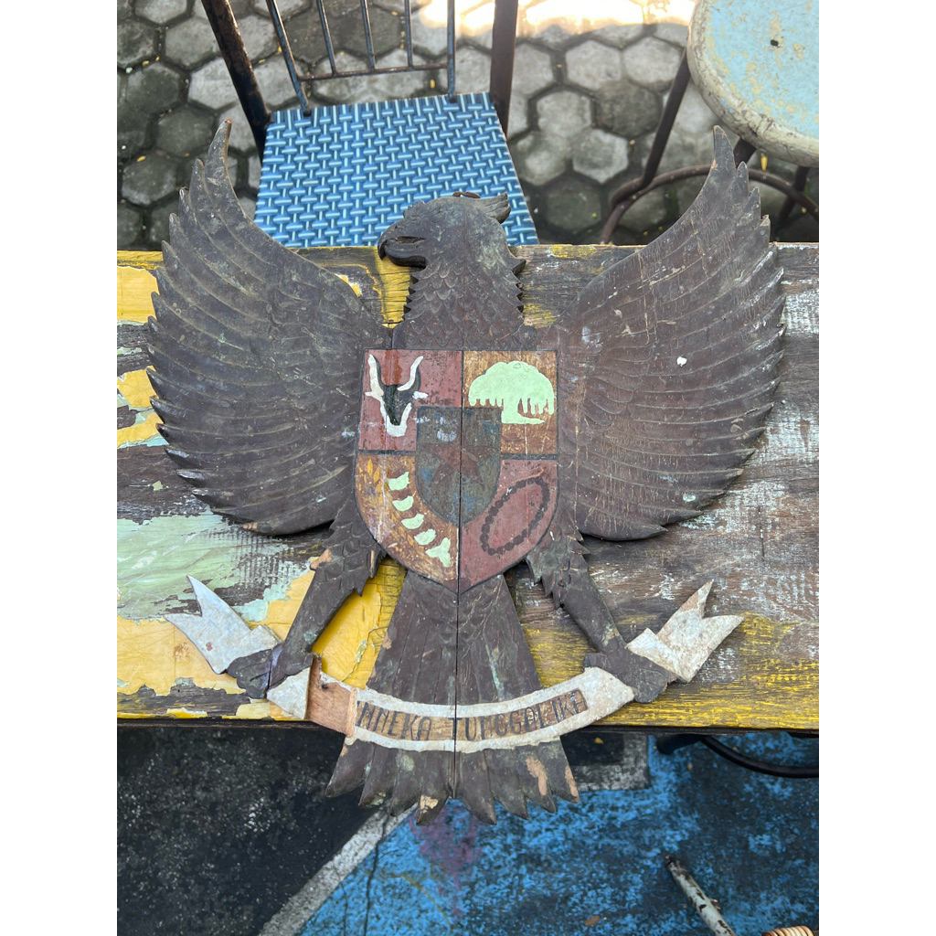 Pajangan Dinding Lambang Negara Burung Garuda Pancasila Bahan Kayu Ttipleks