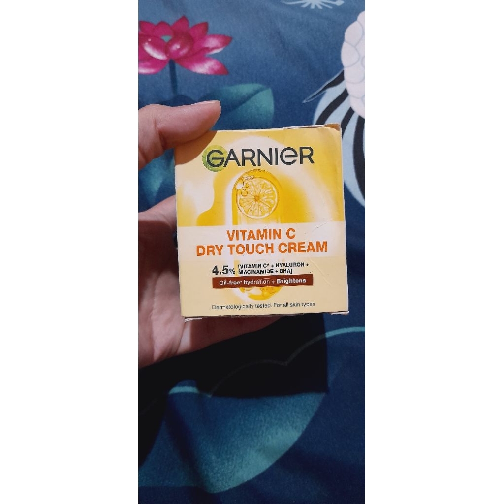 plv garnier dry cream mochi bb vitamin c