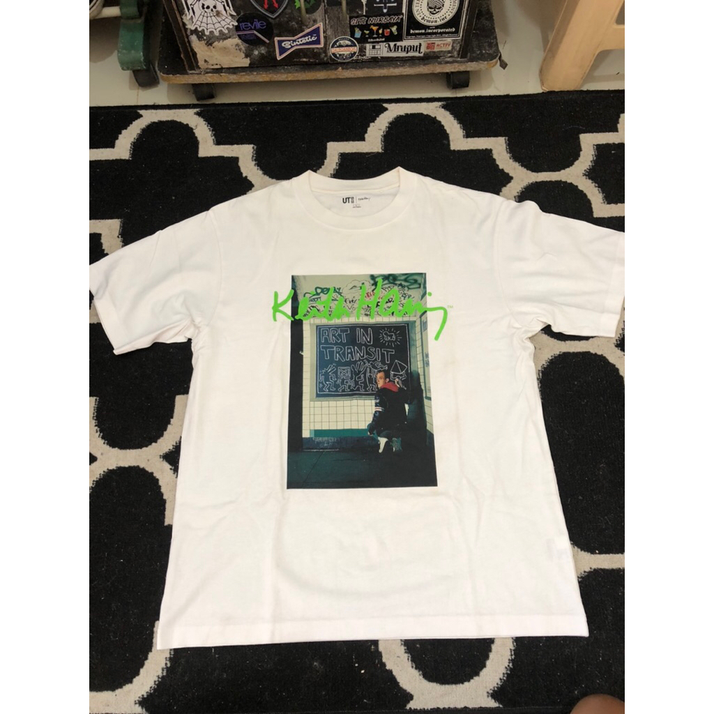 Kaos Uniqlo x Keith Haring Original