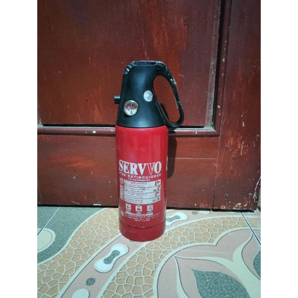 Apar servo1kg copotan mobil exp 2030 tampa breket  barang sesuai iklan