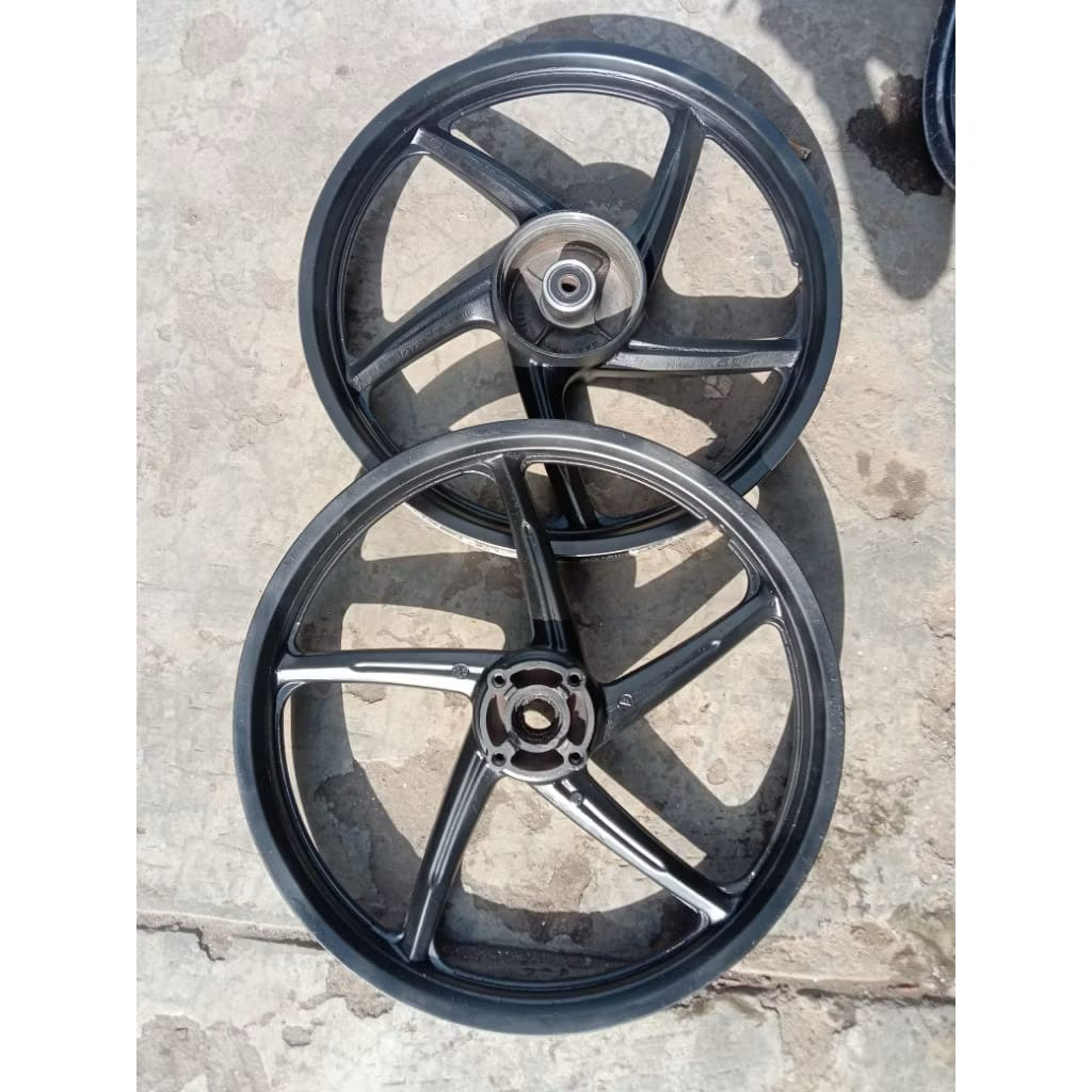 velg pelek velek depan belakang revo absolute 110 revo fit karbu pnp blade 110 lama second original