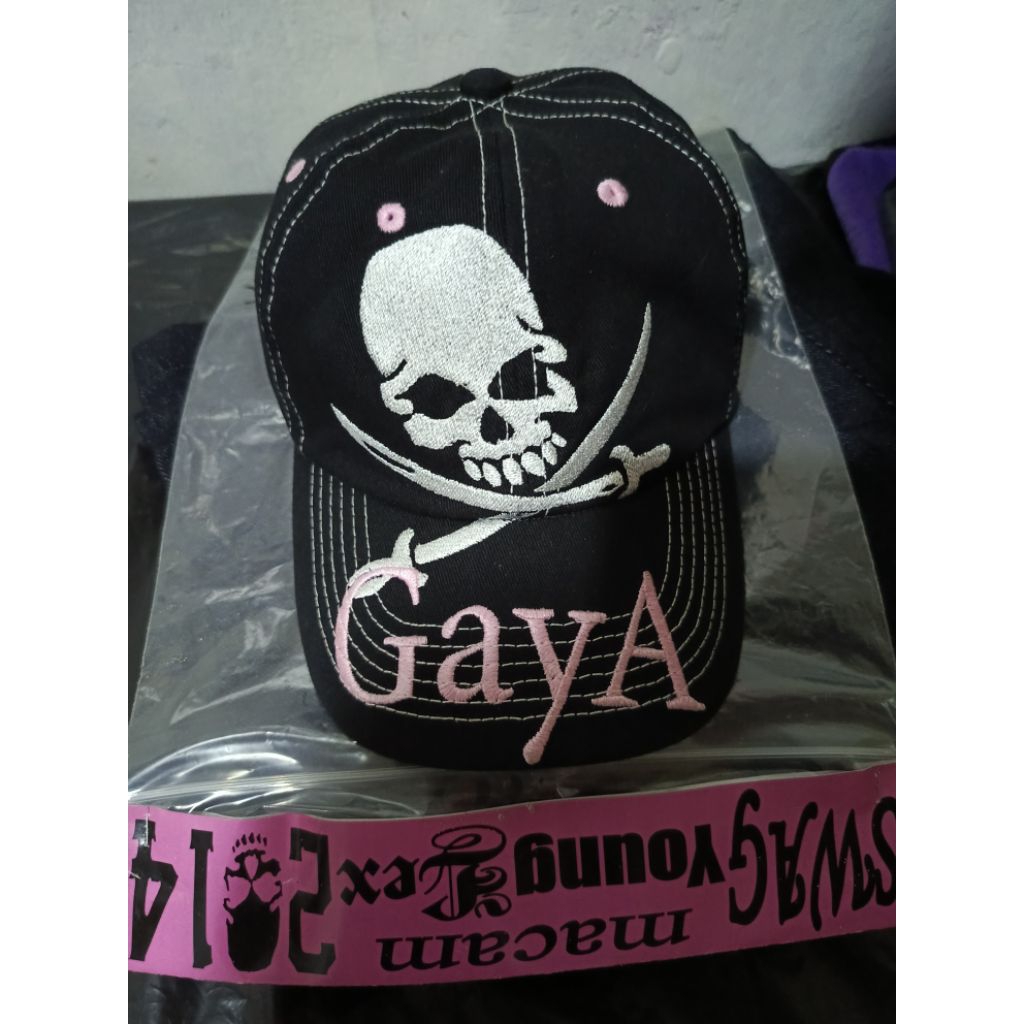 Topi Mati GayA x ConflictX