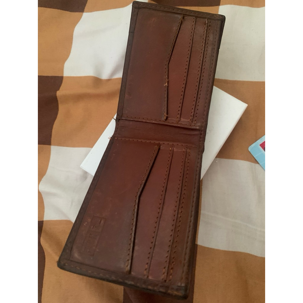 Dompet ripcurl bekas