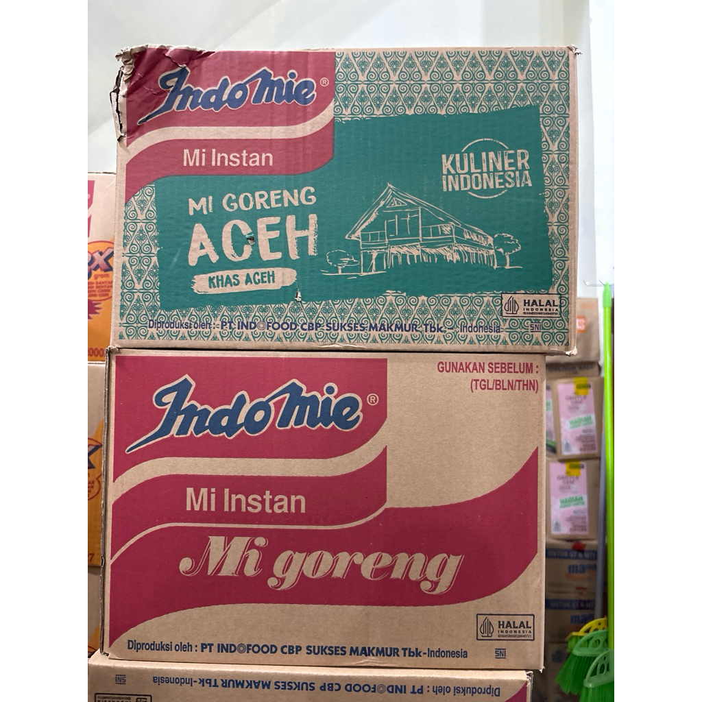 1 DUS indomie goreng cabe bubuk palembang / ACEH / pedas