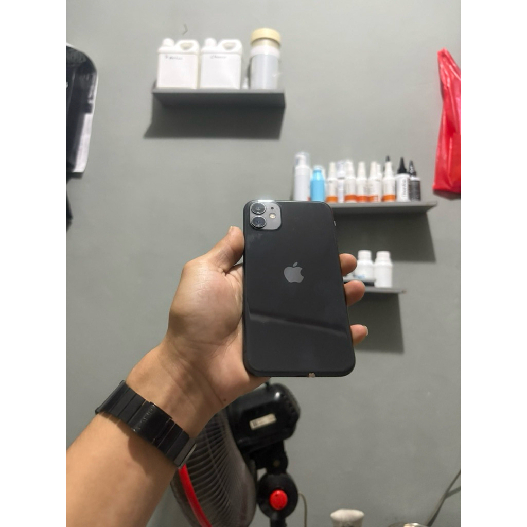 iPhone 11 Second Fullset - Original, iCloud Kosong, Kondisi Mulus