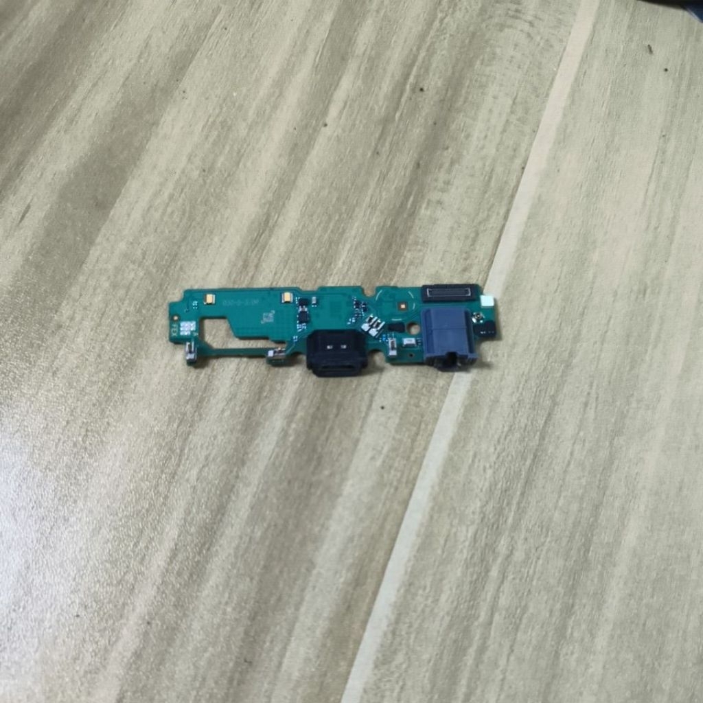 PAPAN CAS VIVO Y12 Y15 Y17 ORIGINAL COPOTAN KONEKTOR CHARGER USB BOARD
