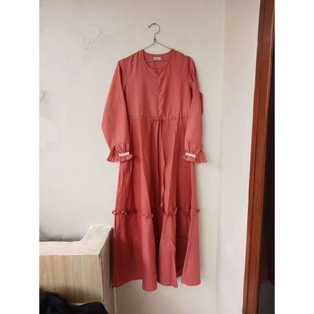 Preloved gamis Aden, Preloved gamis polos Aden hijab, gamis A.d.e.n, gamis daily
